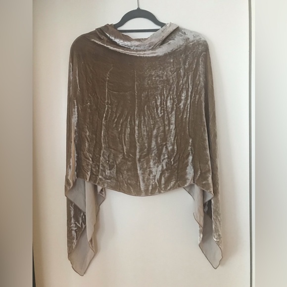 NWT Dana Herbert Silk Velvet poncho - Picture 2 of 5